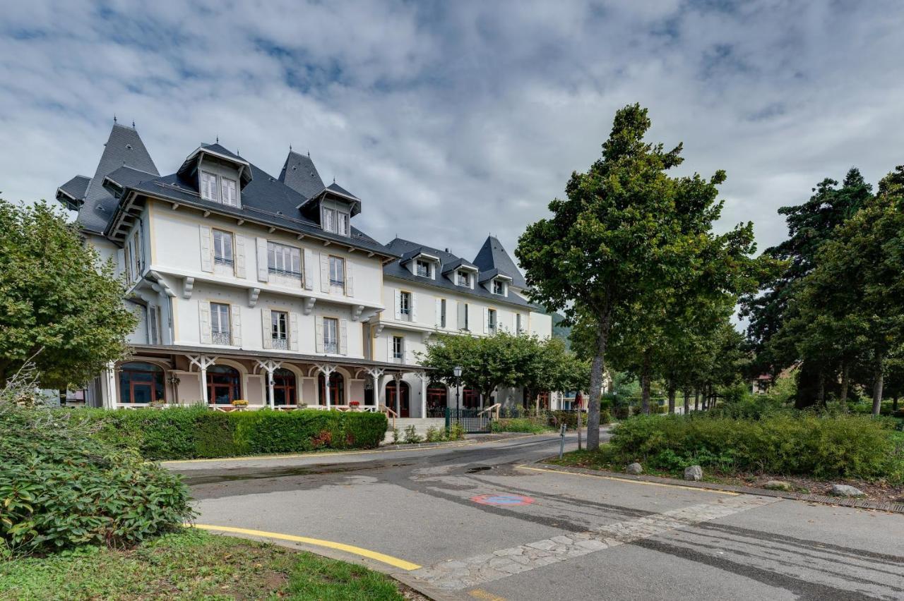 Le Pavillon Des Fleurs Hotel Menthon-Saint-Bernard Exterior photo
